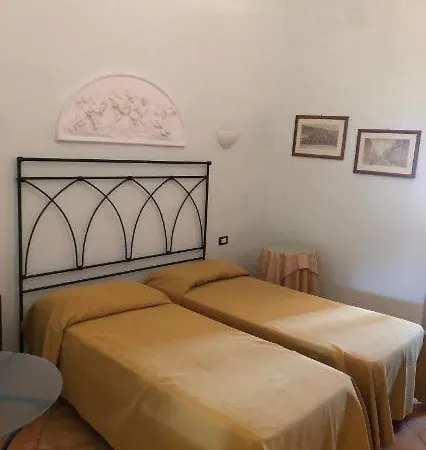 Πανσιόν La Foresteria