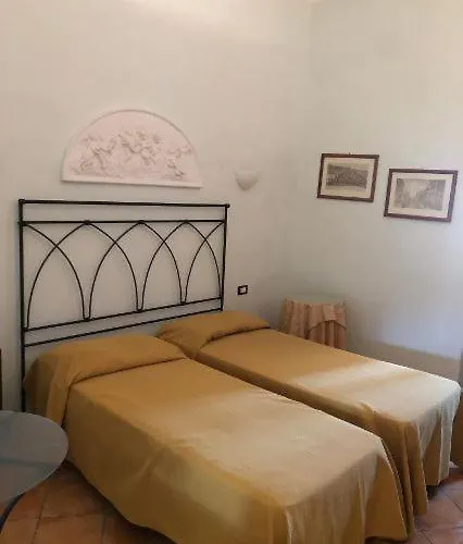 Πανσιόν La Foresteria